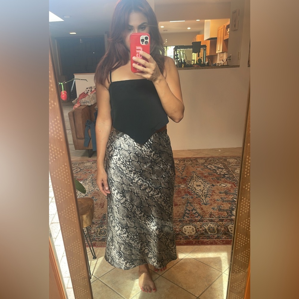 Snake skirt midi